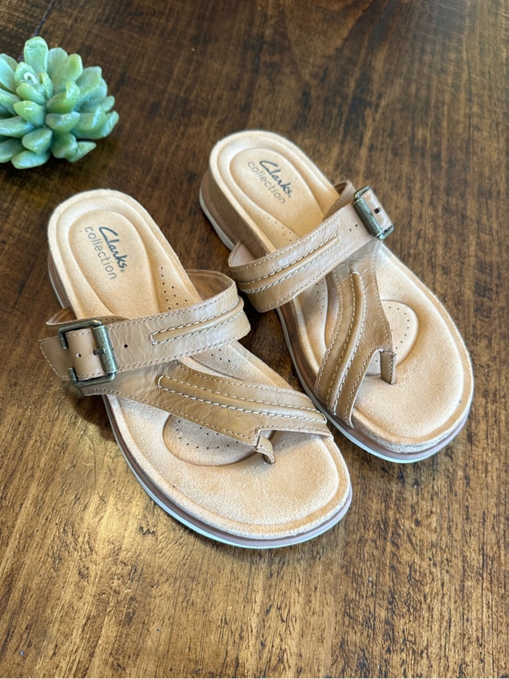 Clarks | Brynn Madi Tan Leather Toe Post Sandals, Sz. 7.5